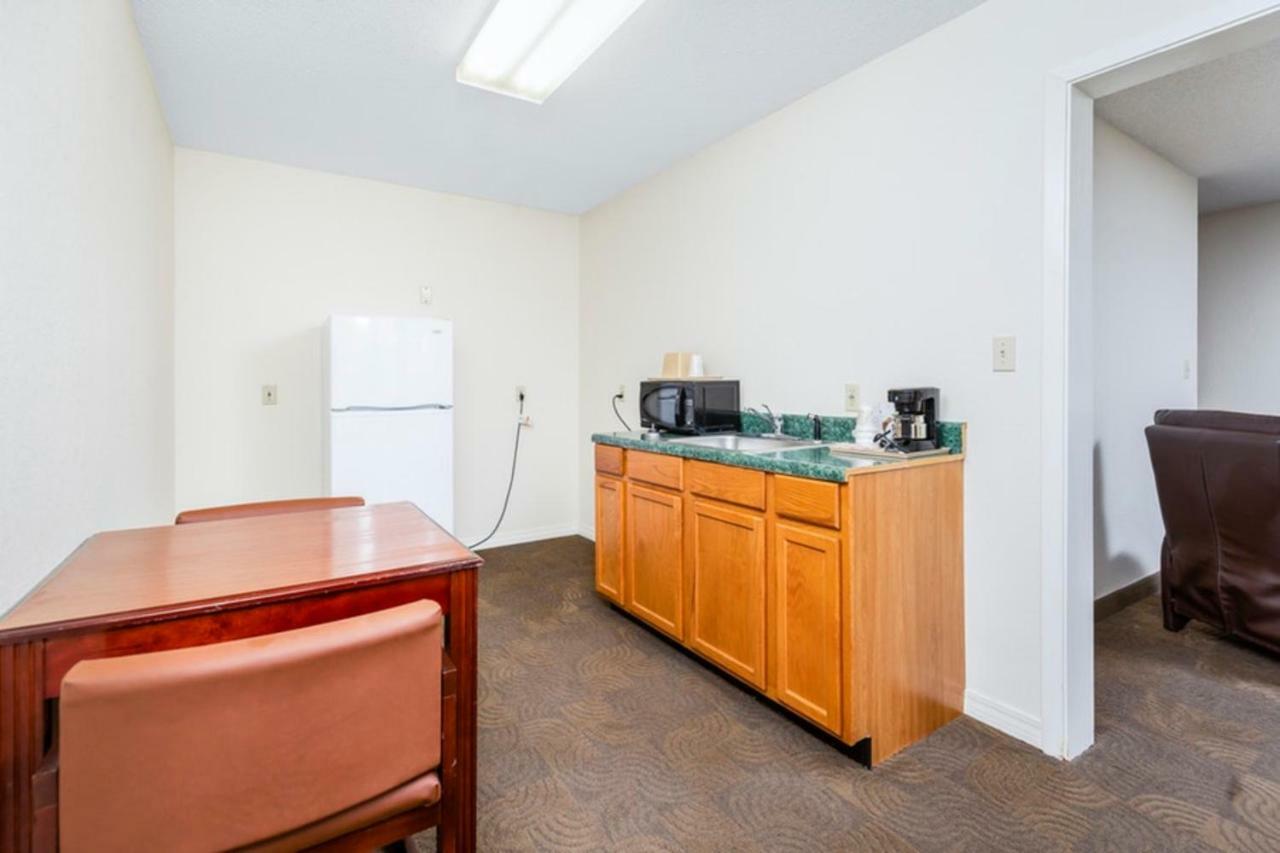 Motel Regency &