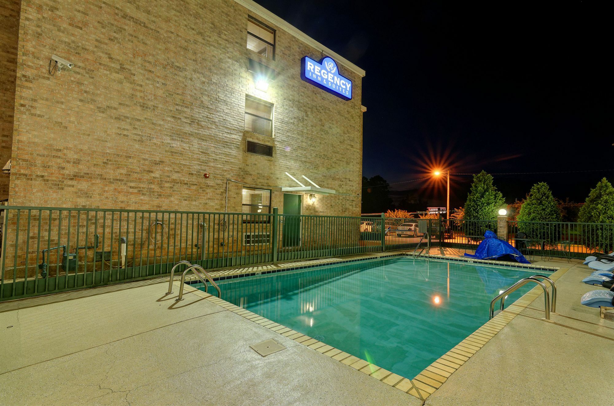 Motel Regency & 3*